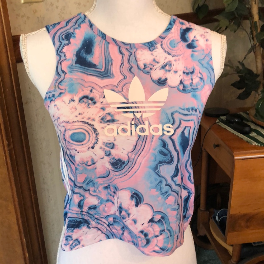 Kids adidas sleeveless top